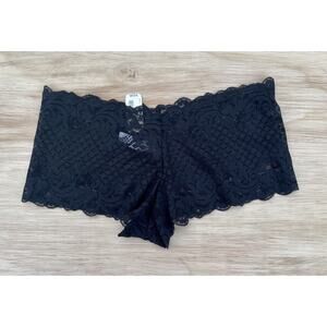 Vintage Delicates Panty Shorts Women Black Lace Trim Nylon Spandex Sz.‎ 7 NOS
